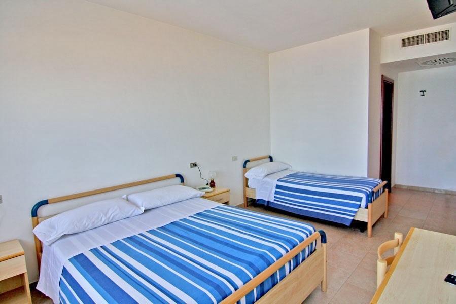 Hotel Palmarosa Roseto Degli Abruzzi Room photo